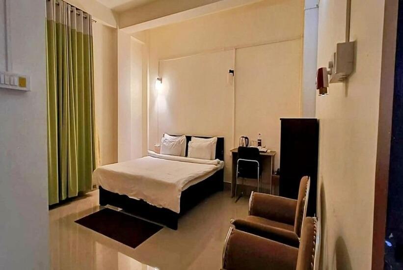 Hotel Shoolin Wood Hatikhuli Exterior photo